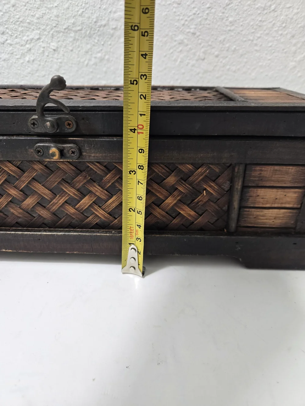 Handwoven Wooden Keepsake Box - Brown